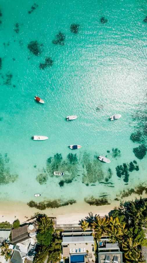 Toparadis Guest House Pereybere Beach Bagian luar foto