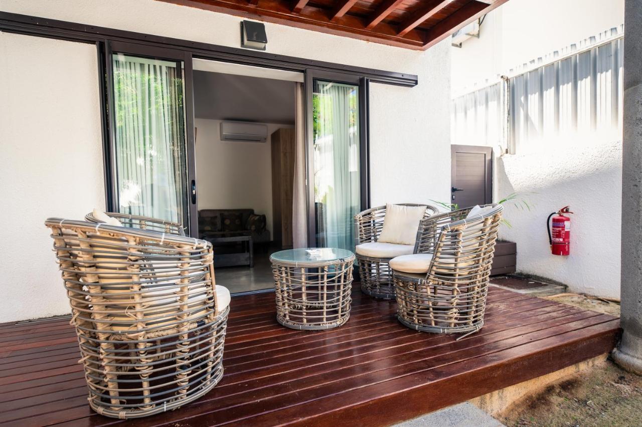 Toparadis Guest House Pereybere Beach Bagian luar foto