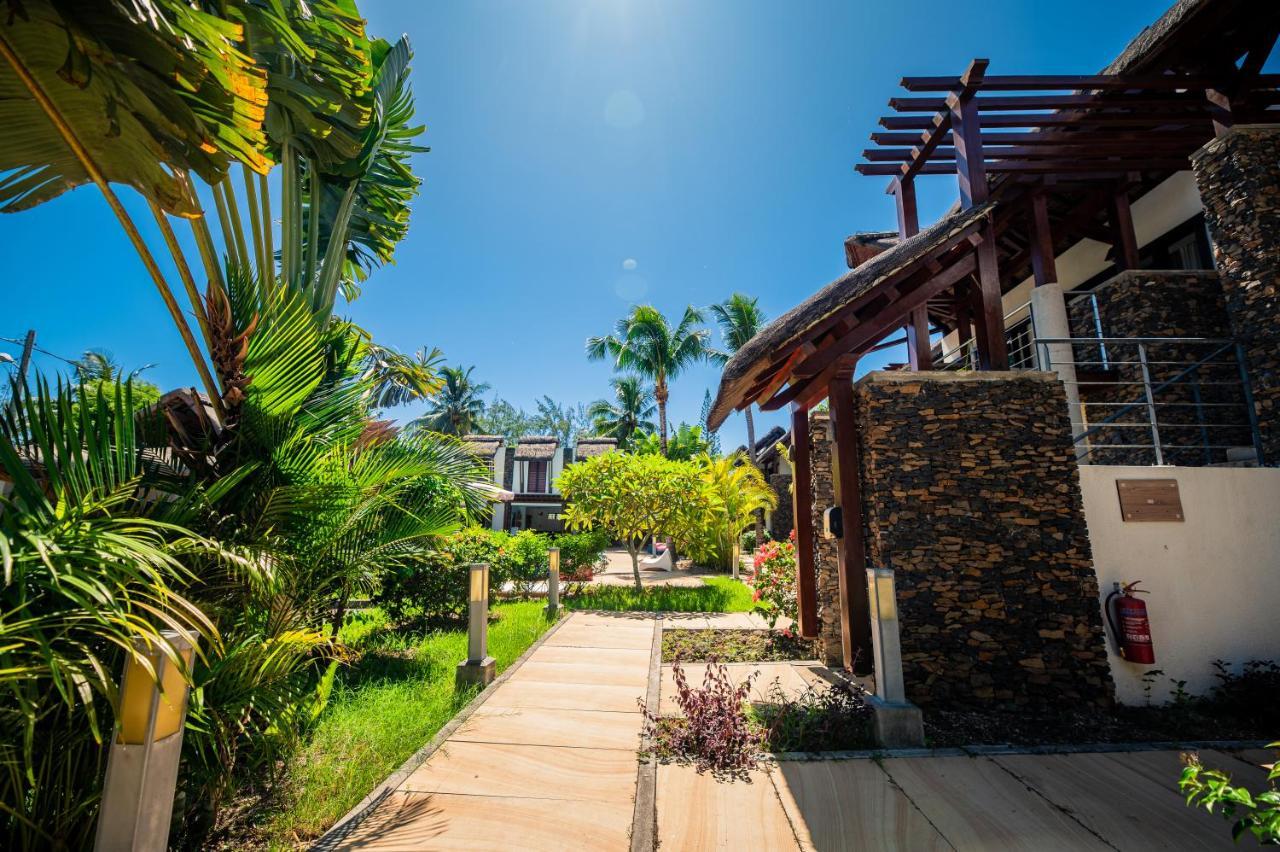 Toparadis Guest House Pereybere Beach Bagian luar foto