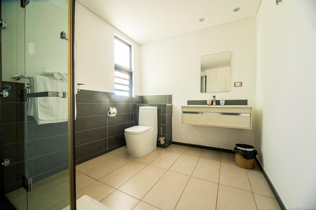 Toparadis Guest House Pereybere Beach Bagian luar foto