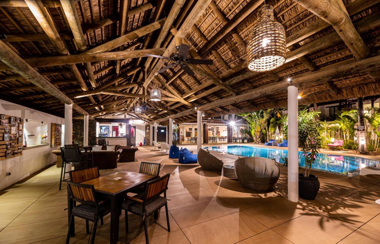 Toparadis Guest House Pereybere Beach Bagian luar foto