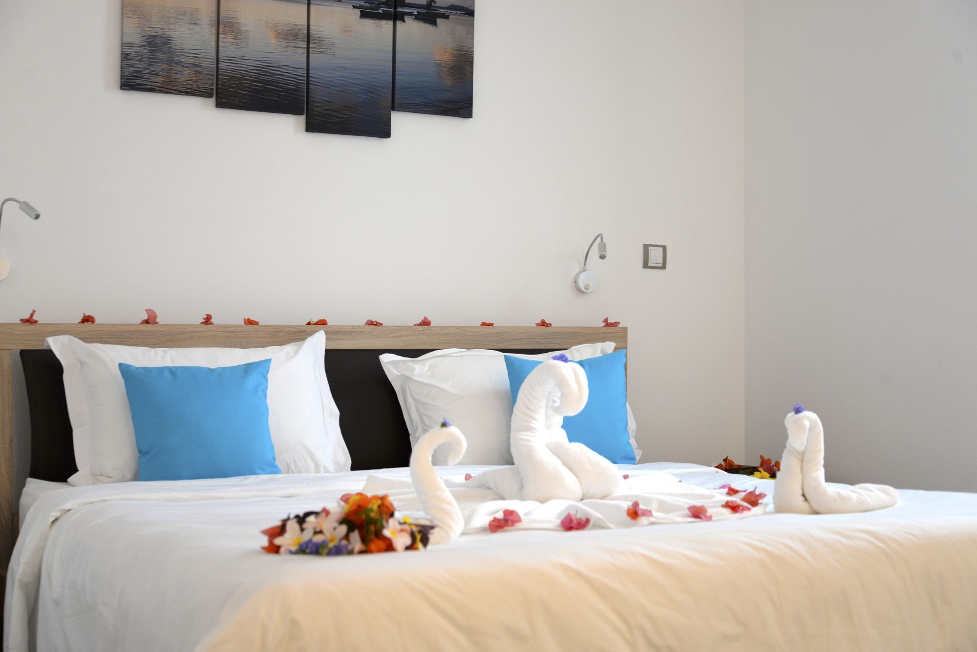 Toparadis Guest House Pereybere Beach Bagian luar foto